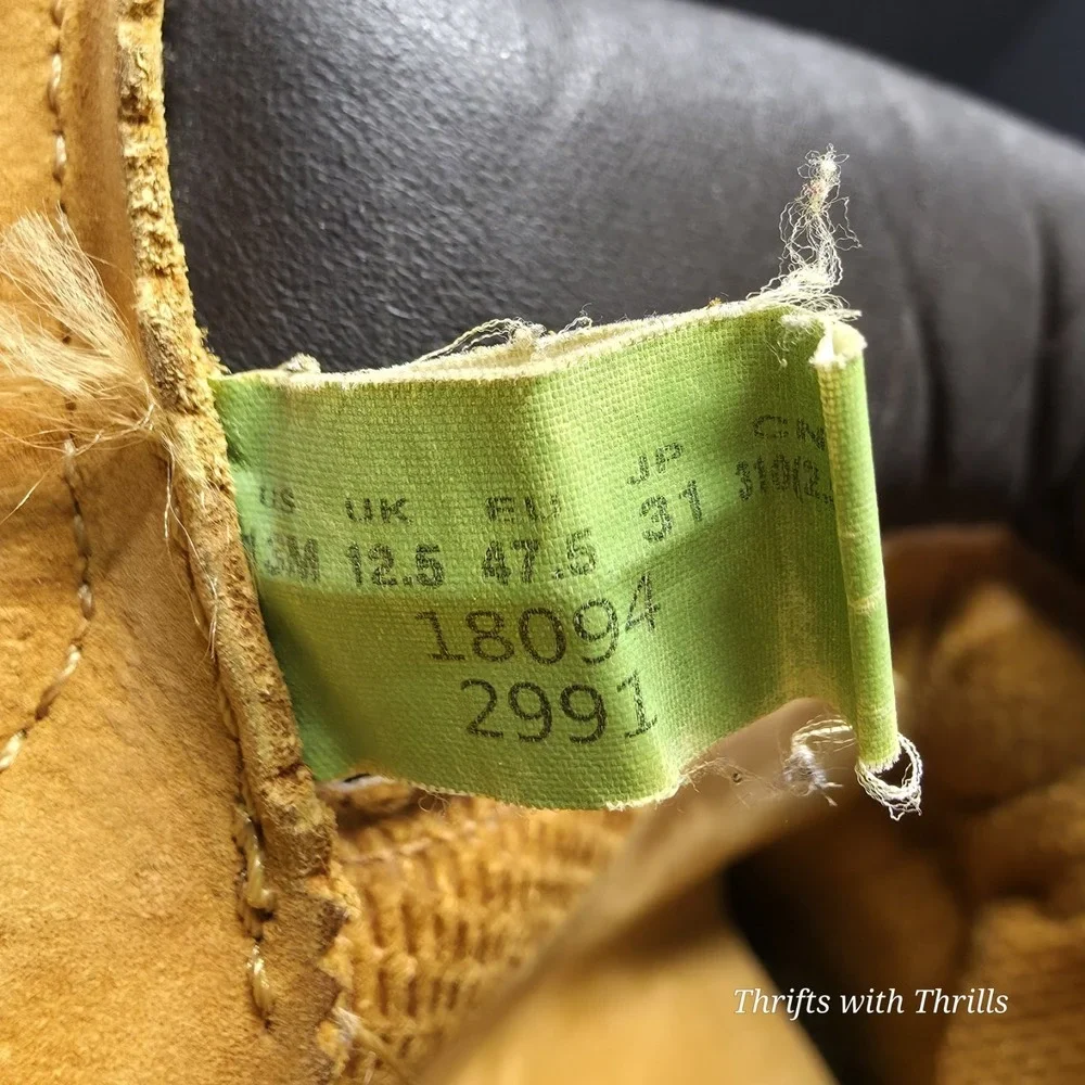 Timberland Wheat Leather Lace-Up Work Boots with Black Collar
